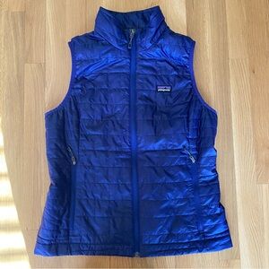 Patagonia women’s nano puff vest, M